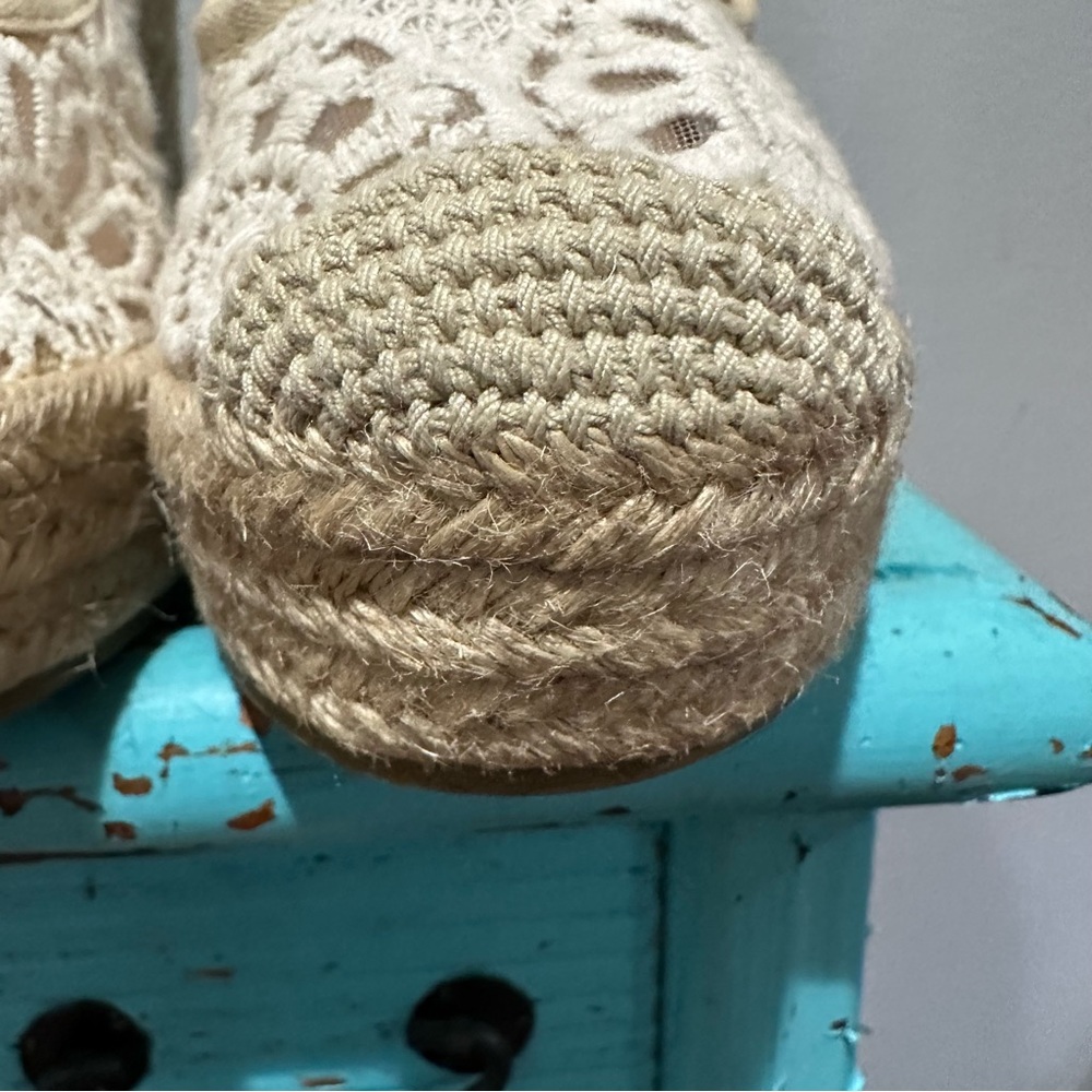 Groove Footwear Natural Crochet Bestie Espadrille Size 8 - Picture 4 of 15
